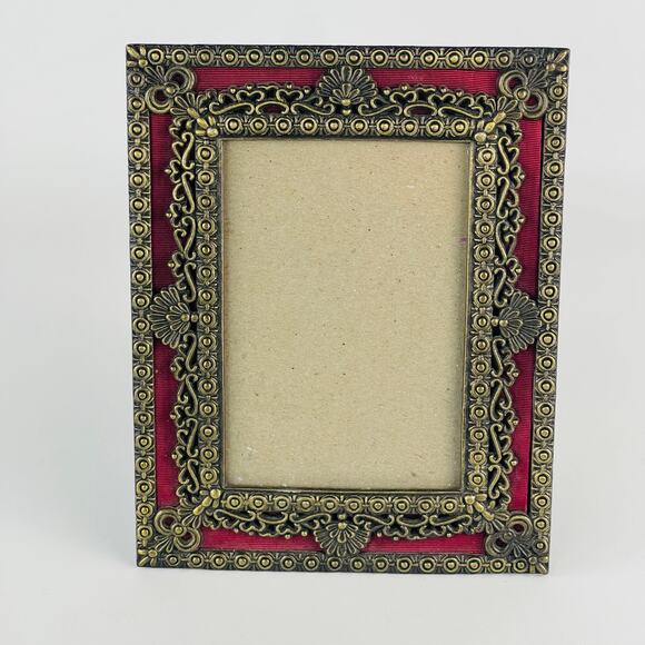 The Weston Gallery Ornate Metal Photo Frame w/Glass - Picture 5 of 5